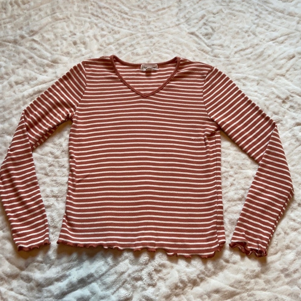 Heart and hips girls cropped long sleeve